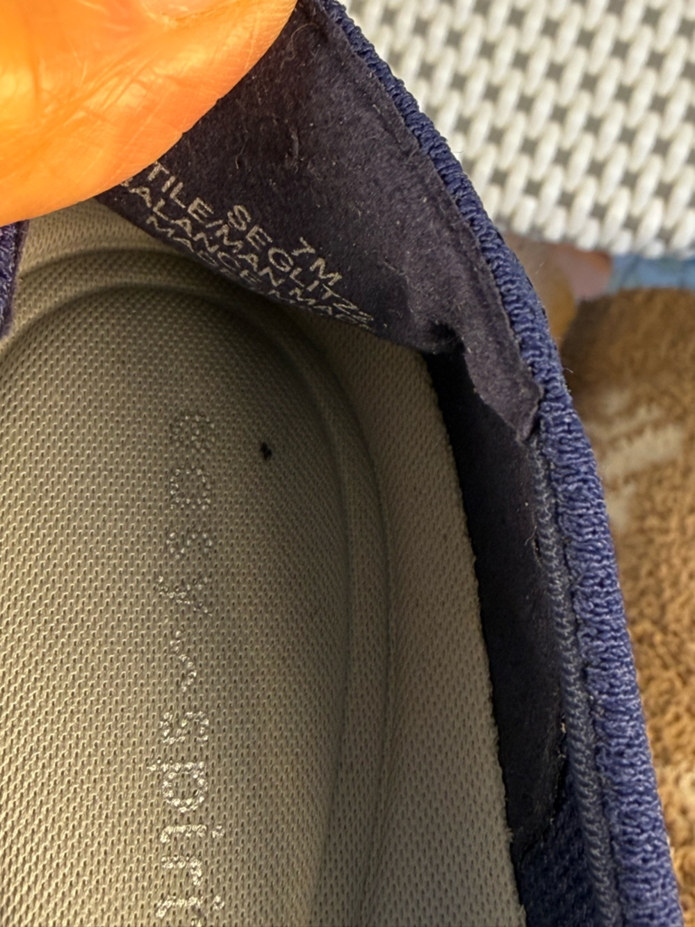 Easy Spirit Glitz Navy Knit Walking Slip On Sneaker Shoes Size  7 - Picture 11 of 11